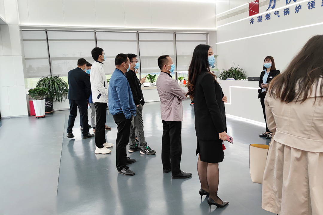 乘風(fēng)破浪的方快丨7月一舉簽下多筆訂單，順利完成項目交付